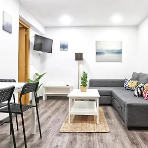 Apartamento Holidays2malaga Goya - Zona Huelin & 500 Mts De La Playa, Málaga