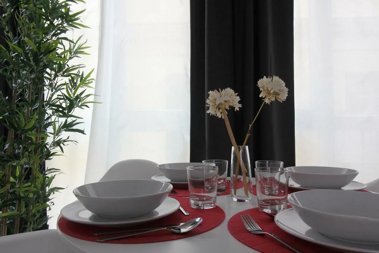 Apartamentos Romero Luna Málaga 0*,  Espanha